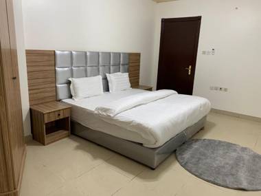 Al Quba Al Thahbia Hotel Suites 2