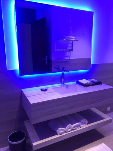 Dana Hotel & Residences