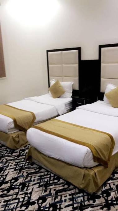 Diamond Angle By Khaymat Alyarmouk