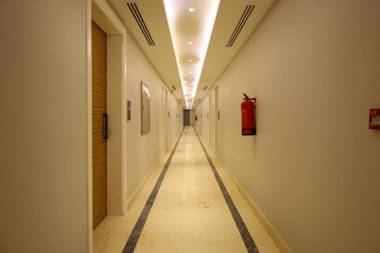 فندق مومنتس ليفنج - Moments living hotel