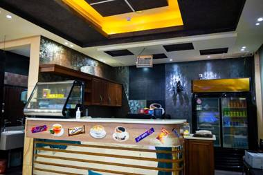 Ahlin Suites 1 By Khaymat Alyarmouk