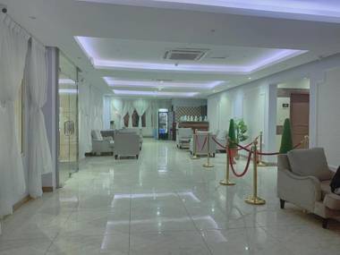 Al Muteb Suites Al Yasmeen