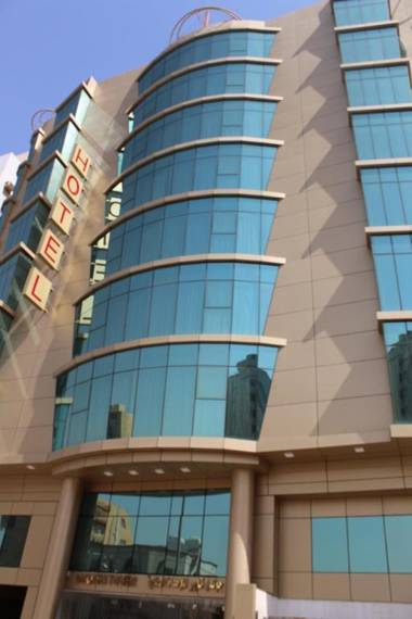 Golden Tower Hotel