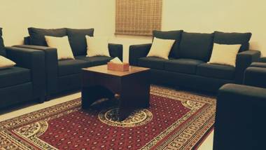 Queen Furnished Units