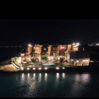 شاليهات انديوم الفيروز درة العروس للعائلات فقط Indium Al Fayroz Chalets Durrat AlArus for families only