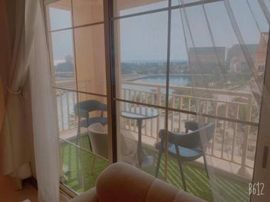 مارينا موج البحر غرفتين اطلاله بحريه يتطلب عوائل فقط 416