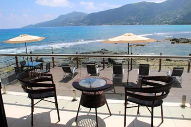 Surfers Cove Apartments