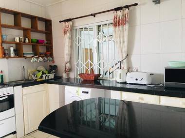 Oceanic View Apartments