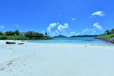 Eden Island (GIE Apartment)