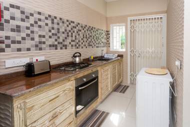 Beau Vallon Villa Chalets