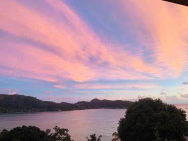 TOP VIEW RETREAT SELFCATERING