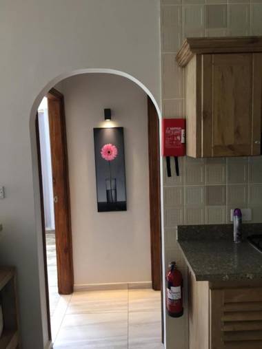 Shanaz Beachside Retreat