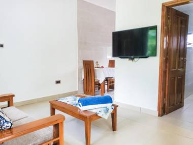 Palm Holiday Apartments