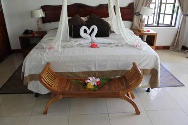 La Digue Self-Catering Apartments