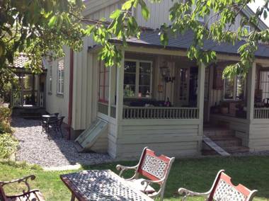 Flodhästens Husrum & Frukost