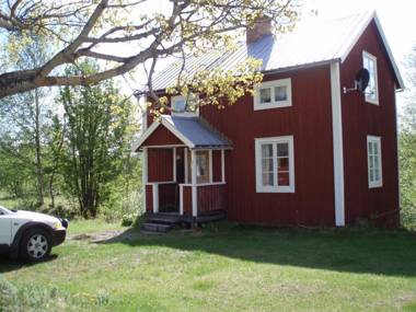 Vålågårdens Värdshus och Camping AB