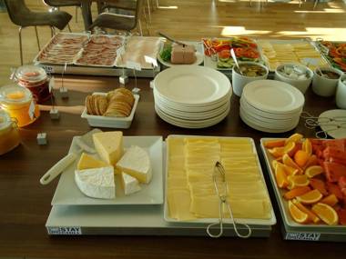 Biz Apartment Gärdet