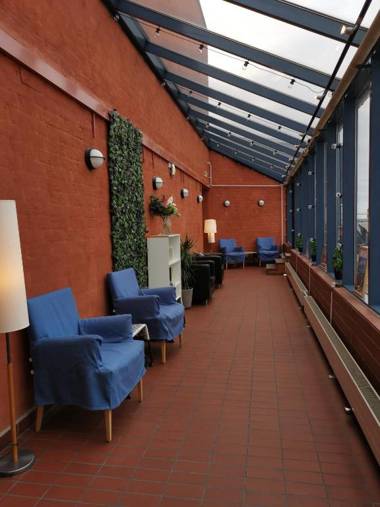 2Home Hotel Apartments