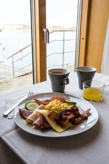 Gullmarsstrand Hotell & Konferens