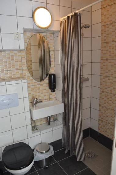 Lyckåhem Lågprishotell och Vandrarhem