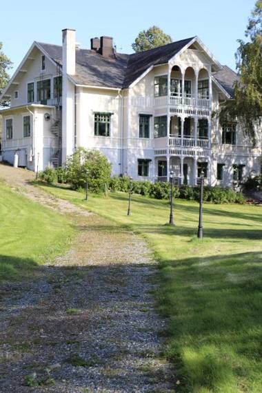 Skogsbrynet B&B Bredsjö Nya Herrgård