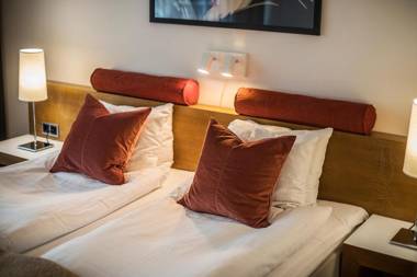 First Hotel G