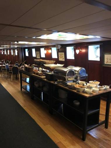 Hotel Barken Viking
