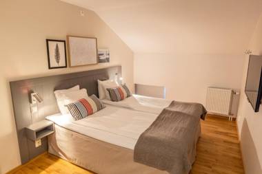 Dockyard Hotel