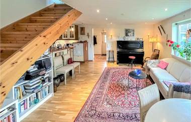 Nice home in Båstad with WiFi and 2 Bedrooms