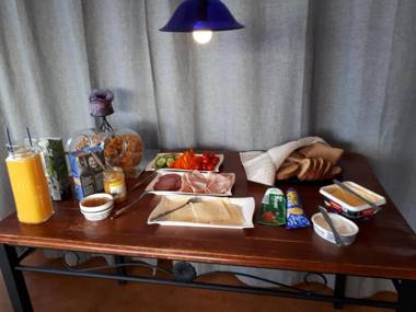 Dessans Café & Logi