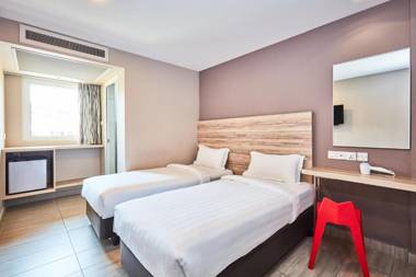 Ibis Budget Singapore Crystal