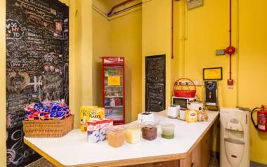 The Hive Singapore Hostel