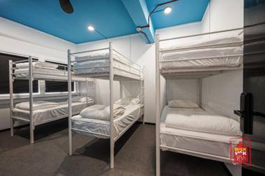 Rucksack Inn at Tyrwhitt