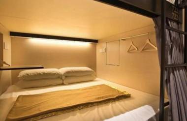 7 Wonders Boutique Capsule