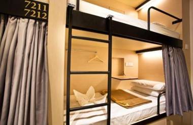 7 Wonders Boutique Capsule