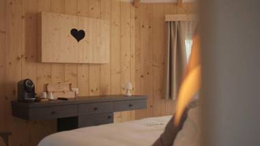 Pikol Lake Village Premium Glamping Resort