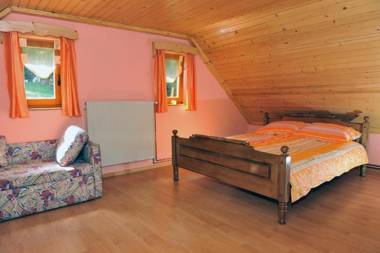 Turistična kmetija Kunstek