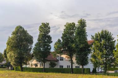 HOP HOUSE Garni Hotel