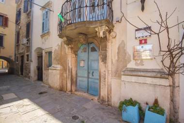 City Penthouse by Locap Group