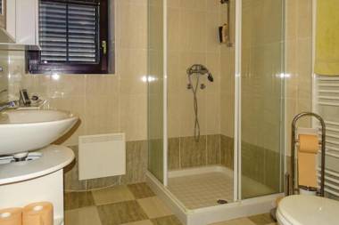 House Fortin With Sauna Near Bloke Lake