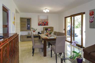 House Kolpa Paradise Whirlpool and Sauna