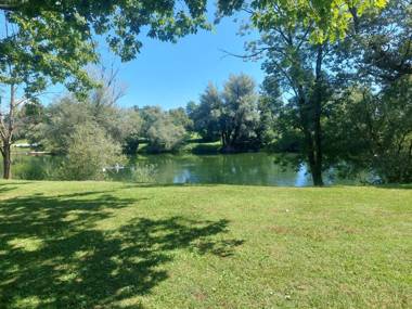 GM House mobile house near Kolpa river