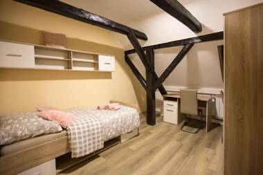 MINIDORM ROOMS IN HEART OF CITY CENTER