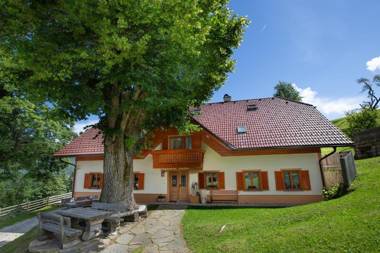 Farmstay&Glamping Visočnik