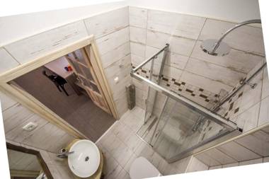 OH Apartments & Rooms