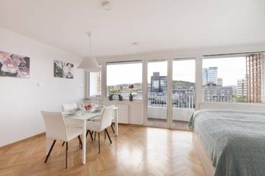 Charming Terrace Apartment