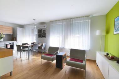 Apartment Eva Tour As