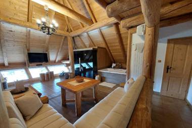 Cuk's Vineyard Chalet & Cottage With Wellness and Hot Tub