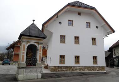 Apartmaji pri Marodnu