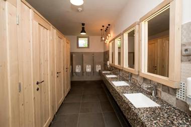 Cottage Stan Camp Danica